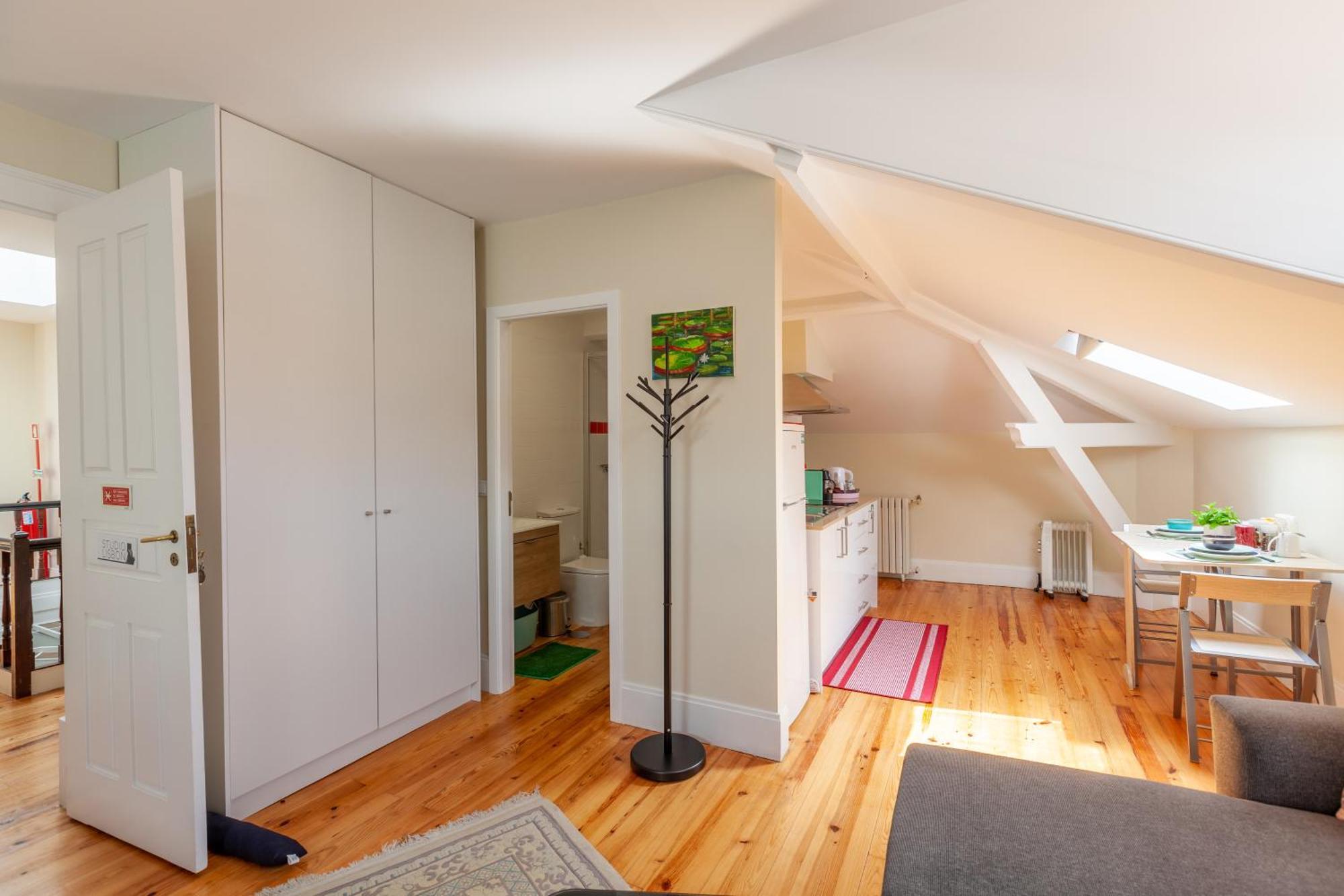 Sky Accommodations Studio โกอิมบรา ภายนอก รูปภาพ